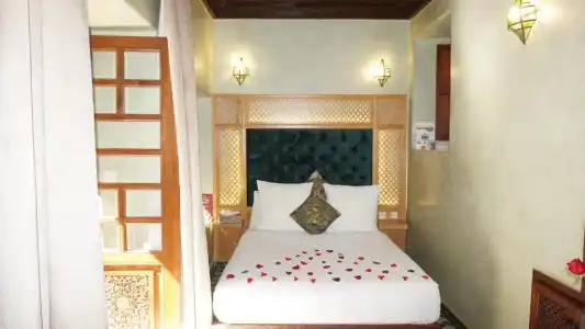 Riad Samsli - 48