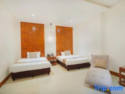 Baiyu Yunlong (Lijiang Ancient City) - 722