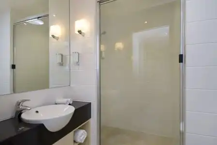 Saltwater Luxury Apartments - 33