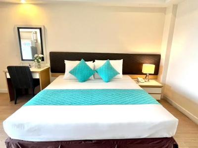 Sky Place Serviced Apartment - 42