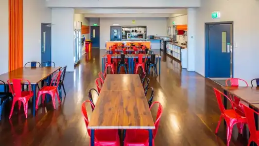 Urbanz - Hostel - 10