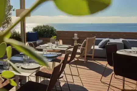 Calatrava Mediterranean Sea House - 23