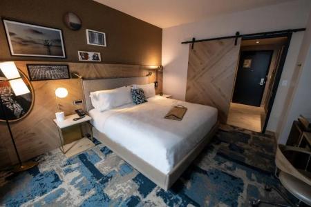 The Otis Austin, Autograph Collection - 48