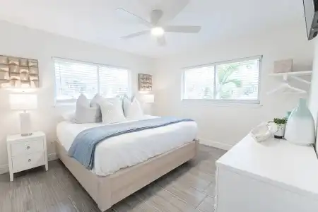 Siesta Key Beachside Villas - 46