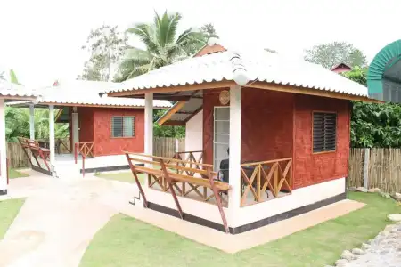 Sarm Mork Guesthouse - 7
