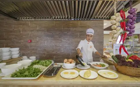 Eden Plaza Danang - 12