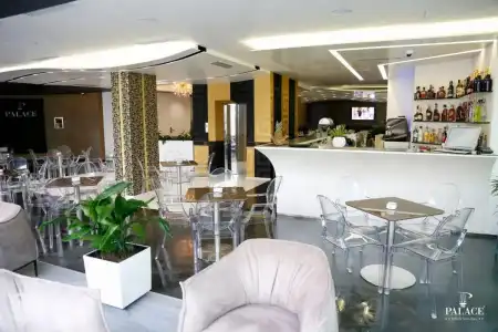 Palace Vlore - 19