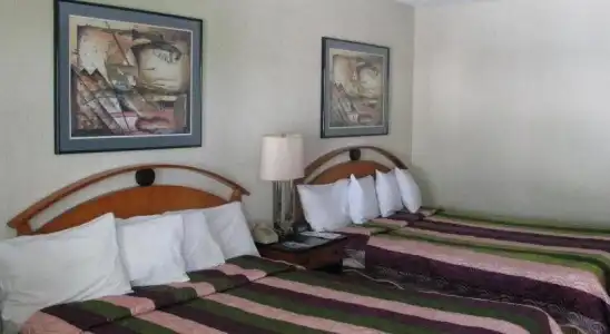 Vagabond Inn Reno - 2