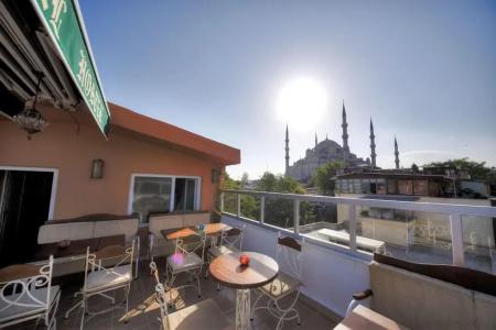 Nobel Hostel Guesthouse - 19