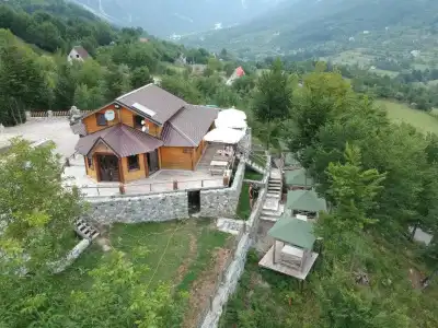 Thethi Paradise & Restaurant - 10