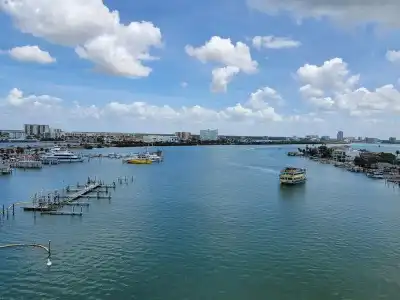 ChartHouse Clearwater Beach Marina - 77
