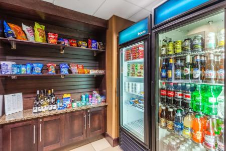 Super 8 by Wyndham Sioux Falls/41st Street - 9