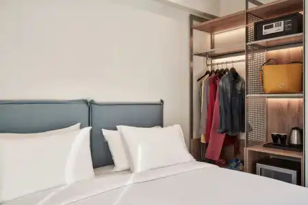NLH KERAMEIKOS - Neighborhood Lifestyles - 30