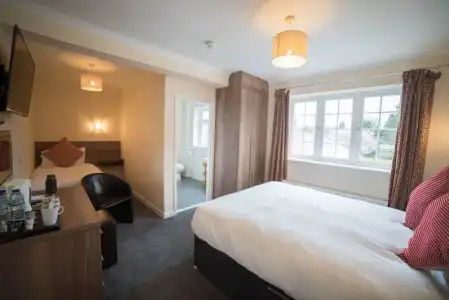 Red Mullions Guest House - 23