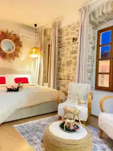 Bohemian Boutique Suites - 31