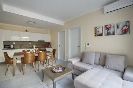 Adria lux Apartments Sveti Stefan - 9