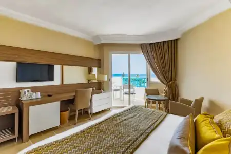 Sentido Bellevue Park - 80