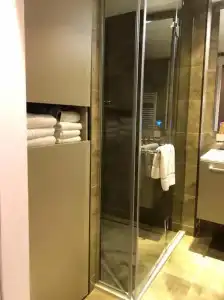 Hotel444 - 8