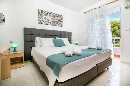 Platoni Elite Apartments - 56