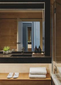 Catalonia Boulevard - 64