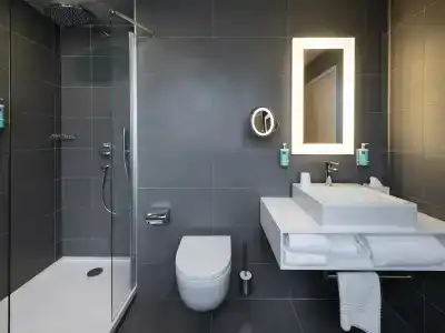Novotel Paris 20 Belleville - 18