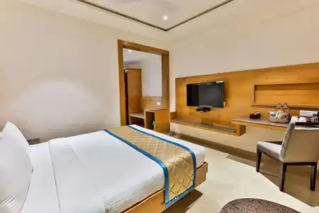 Vbr Grand Inn - 48