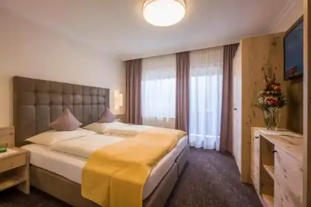 Hotel-Garni Jakober - 91