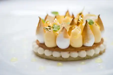 L'Hotel - 10