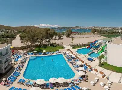 Bodrum Beach Resort - 13