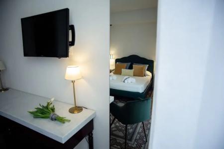 Suite 35 - 2