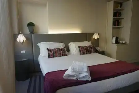 Trevi Palace Luxury Inn - 39