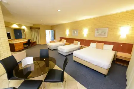 Bundaberg International Motor Inn - 6