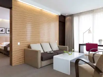 Novotel Karlsruhe City - 1