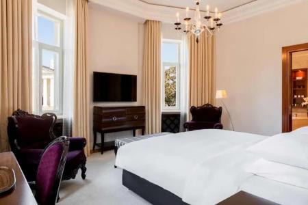 Grand Vilnius, Curio Collection by Hilton - 45