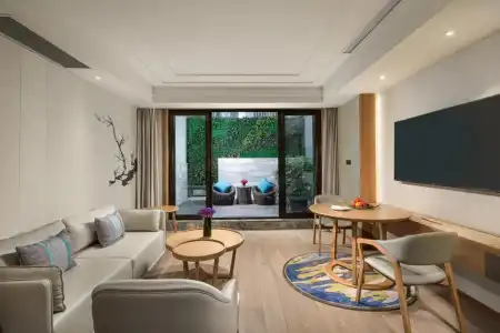 Crowne Plaza Shanghai Nanjing Road by IHG - 47