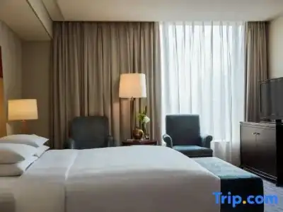 Renaissance Wuhan - 75