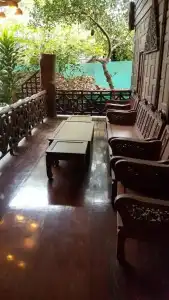 Ruean Mai Chai Khlong - 32
