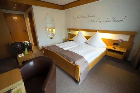 Mosel& Restaurant Zur Traube Gmbh - 15