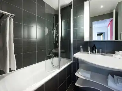 ApartAdagio Basel City - 73