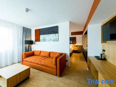 mk | rüsselsheim - 100