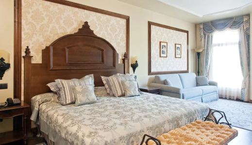 PortAventura Colorado Creek - Includes unlimited access PortAventura Park & 1 Ferrari Land - 22