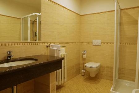 Belvedere & Paradise Club Center - 7