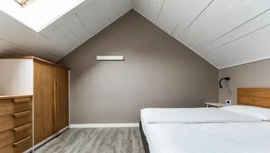 Residence Contrin - 81