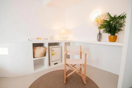 971 Con Encanto - 52