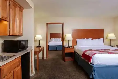 Quality Inn Oakwood - 67