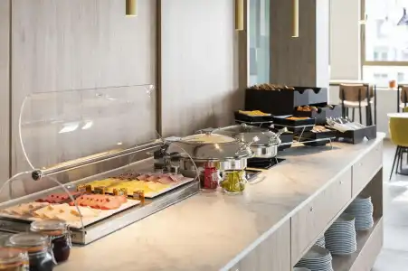 B&B Antwerpen Centrum - 12