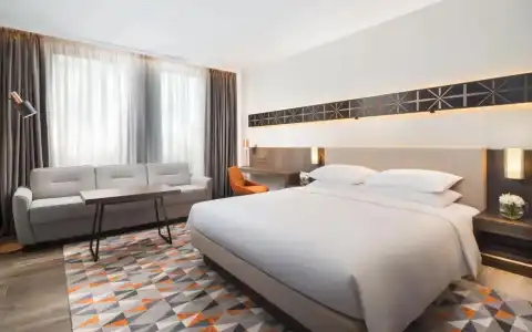 Hyatt Regency - 29