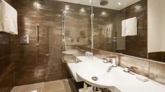 Crowne Plaza London - Kings Cross by IHG - 16