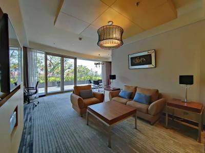 Courtyard by Marriott Bandung Dago - 140