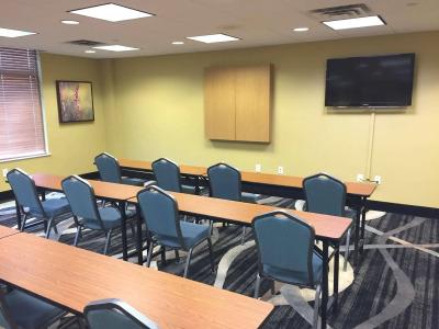 Best Western Plus Birmingham Inn  Suites - 35
